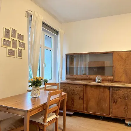 Bake -15 Minutes To Old Town & Seaside Homestay Gdansk